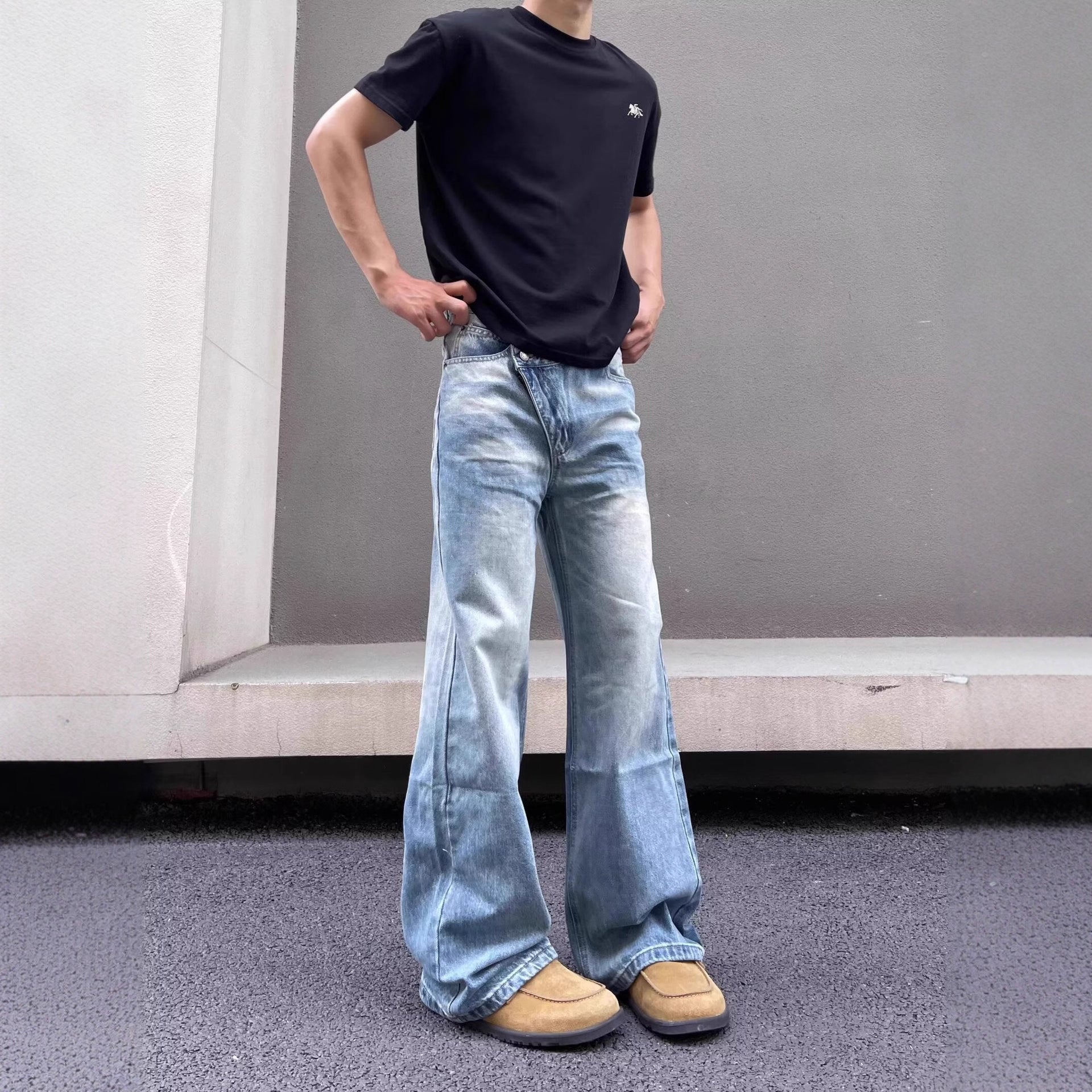Men’s Vintage Washed Distressed Straight-Leg Jeans